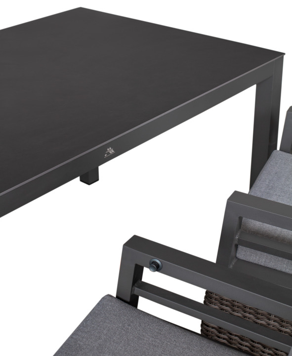 40842_40717-V1_Dakota_Tisch_160x90cm_dark_grey_Montana_Dining_Relaxsessel_8mm_dark_grey_Alu _1_