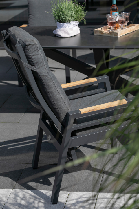 40781_40726-A_Livingston_Tisch_200x90_dark-grey_Montana_Dining_Relaxsessel_Alu-Textilene_Teakarmlehne _12_