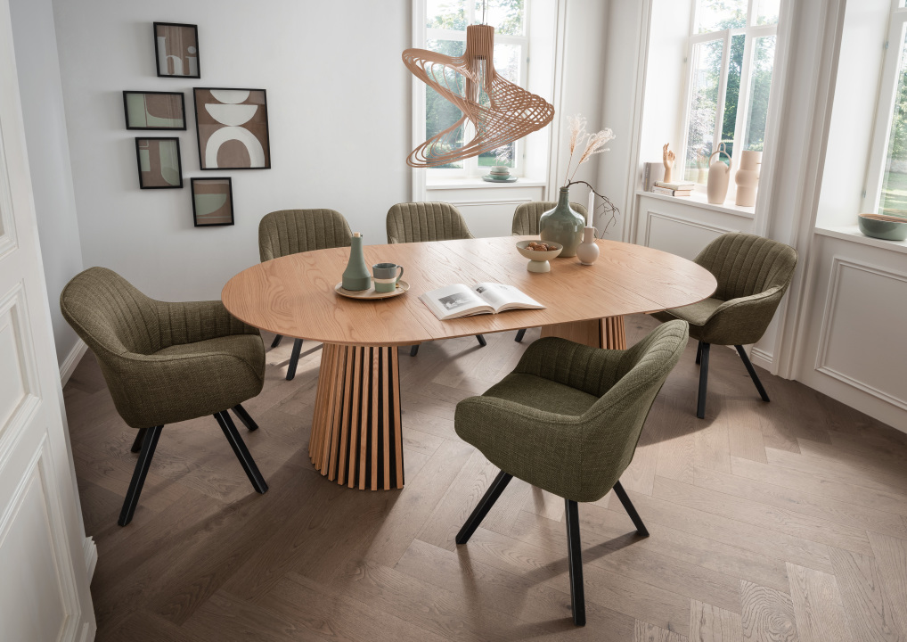 BL63061-S_BL60211_BL62014_Oria_Diningtable_Ausziehbar_120-210x120cm_Diningsessel_Matera_green