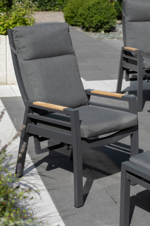 40781_40726-A_40727_Livingston_Tisch_200x90_dark-grey_Montana_Dining_Relaxsessel_Alu-Textilene_Teakarmlehne_Fußhocker _8_