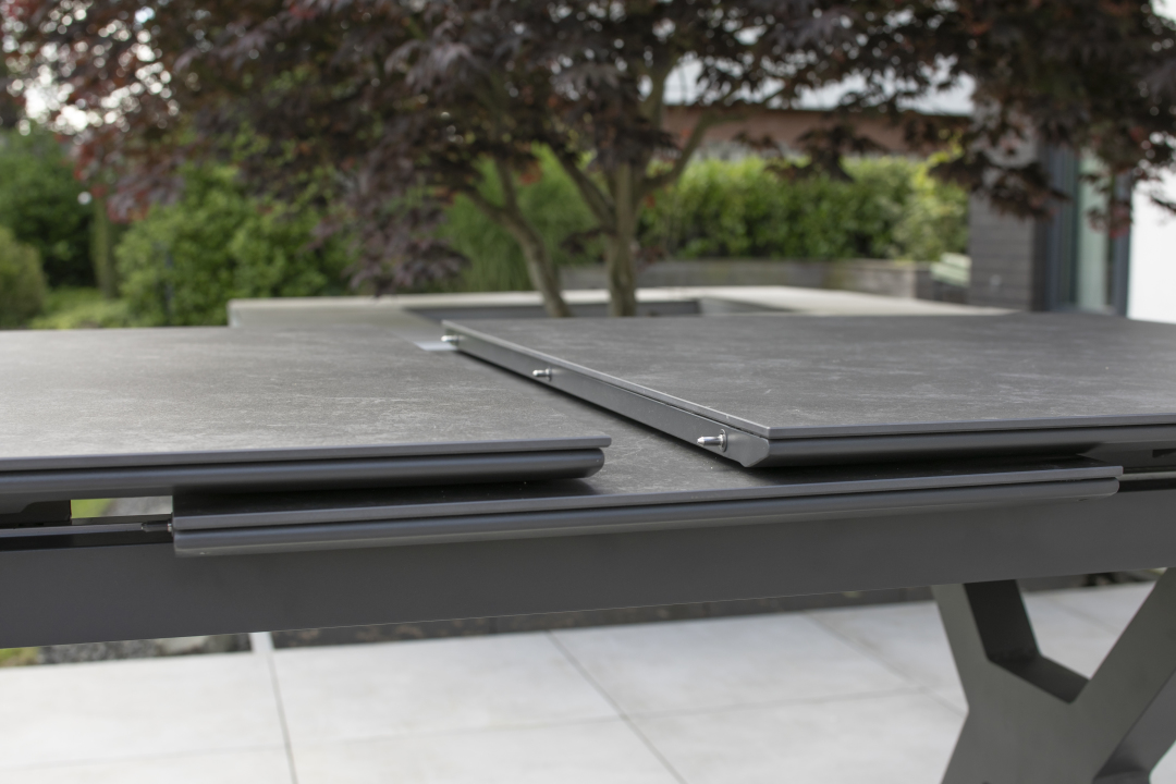 40809_Hammond_Ausziehtisch_160_210x90cm_dark_grey_Milieu _2_