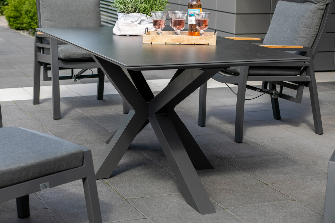 40781_40726-A_40727_Livingston_Tisch_200x90_dark-grey_Montana_Dining_Relaxsessel_Alu-Textilene_Teakarmlehne_Fußhocker _11_