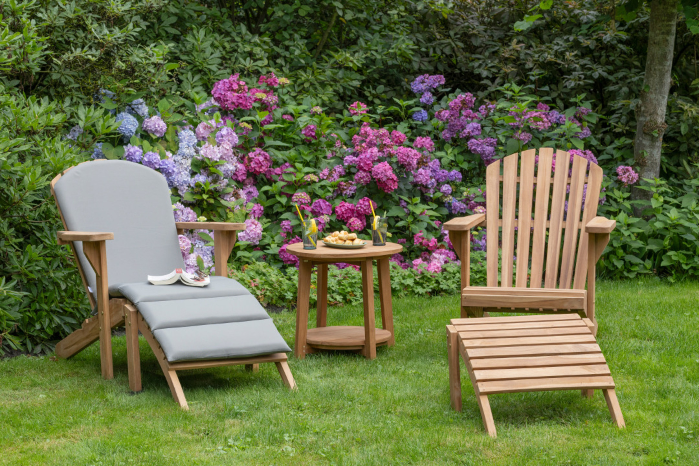 66103_66300_Woodie_Gartenlounger_inkl_Kissenauflage_uni_grey_Woodie_Beistelltisch_50cm_mit_zweiter_Ebene